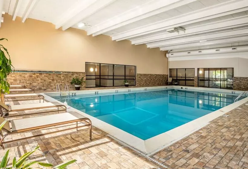 酒店 Americinn By Wyndham Grand Rapids Airport North