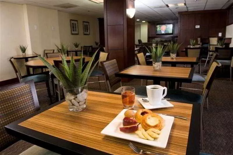 Отель Capitol Hill