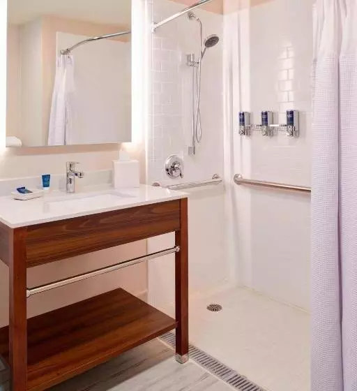 فندق Four Points By Sheraton Detroit Novi