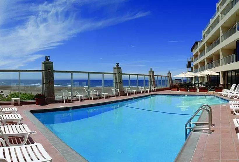 ホテル Inn At Spanish Head Resort