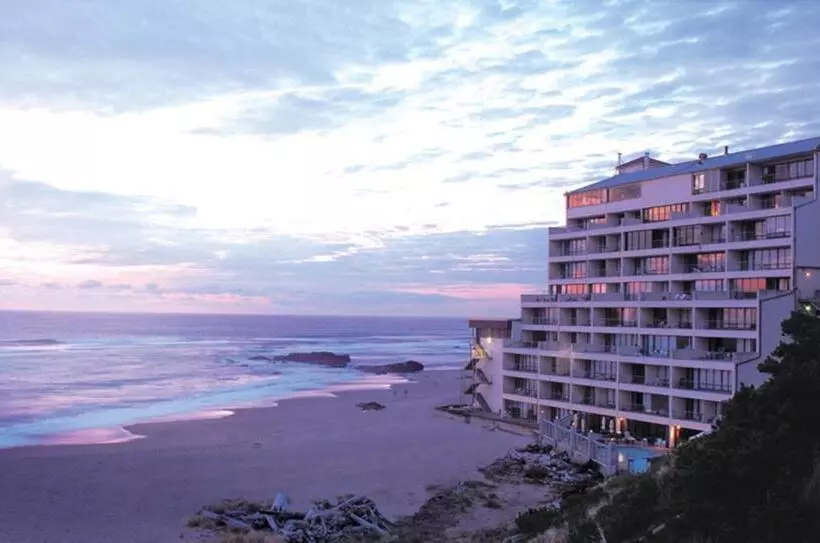 ホテル Inn At Spanish Head Resort