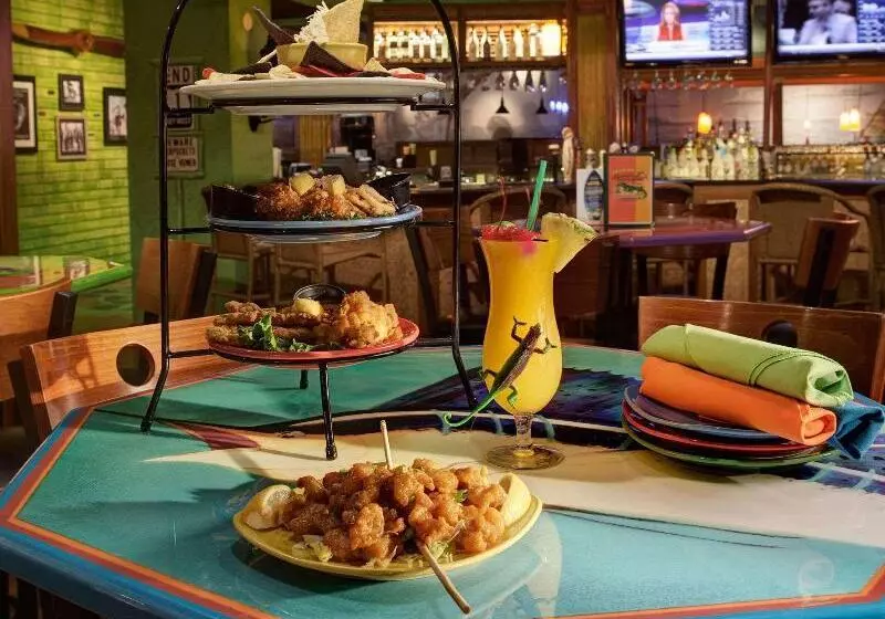 בית מלון כפרי Radisson Milwaukee West