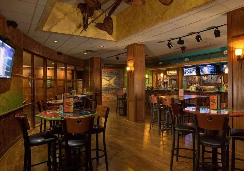 فندق Radisson  Milwaukee West