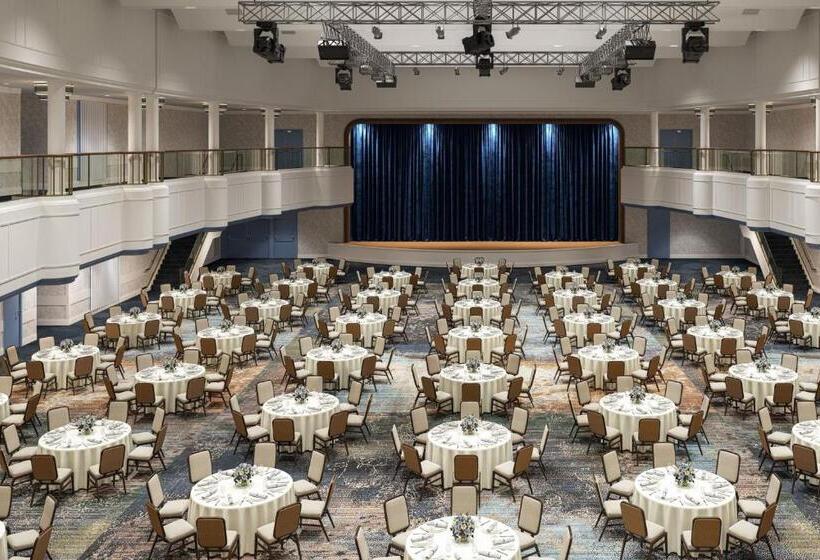 هتل Cleveland Autograph Collection