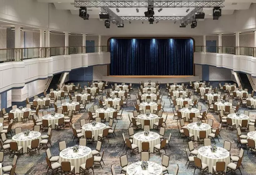 בית מלון כפרי Cleveland Autograph Collection