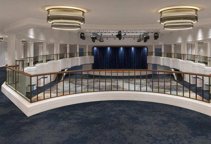 هتل Cleveland Autograph Collection