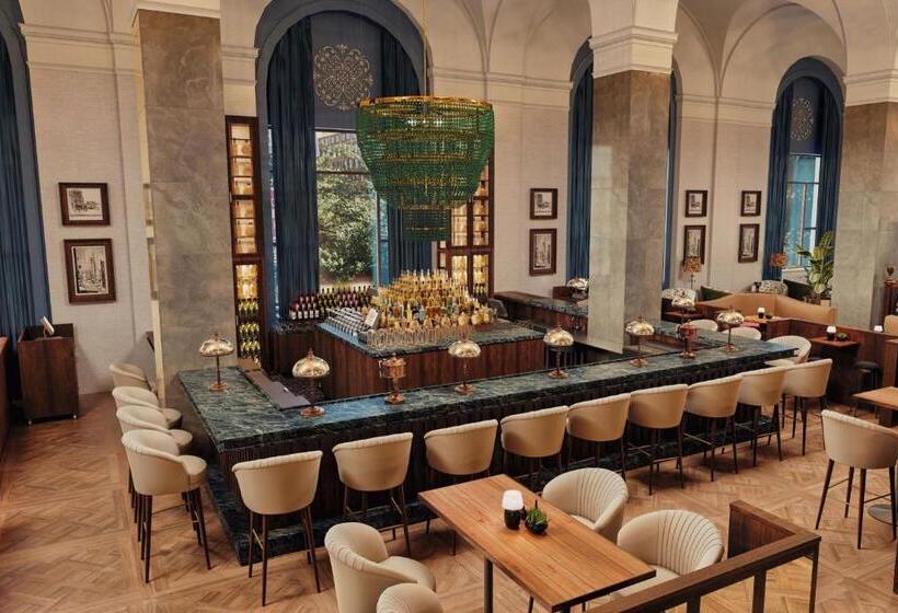 هتل Cleveland Autograph Collection