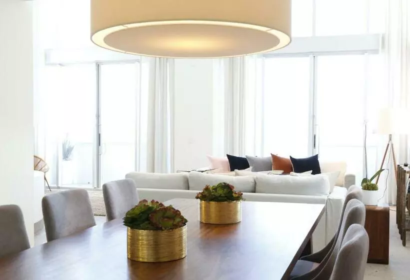 Отель Shore Club South Beach