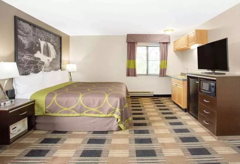 هتل Super 8 By Wyndham Billings