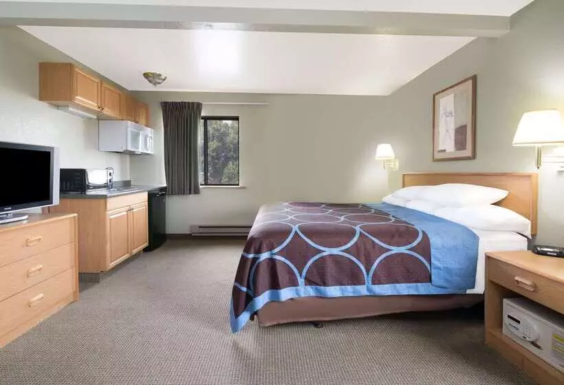 هتل Super 8 By Wyndham Billings