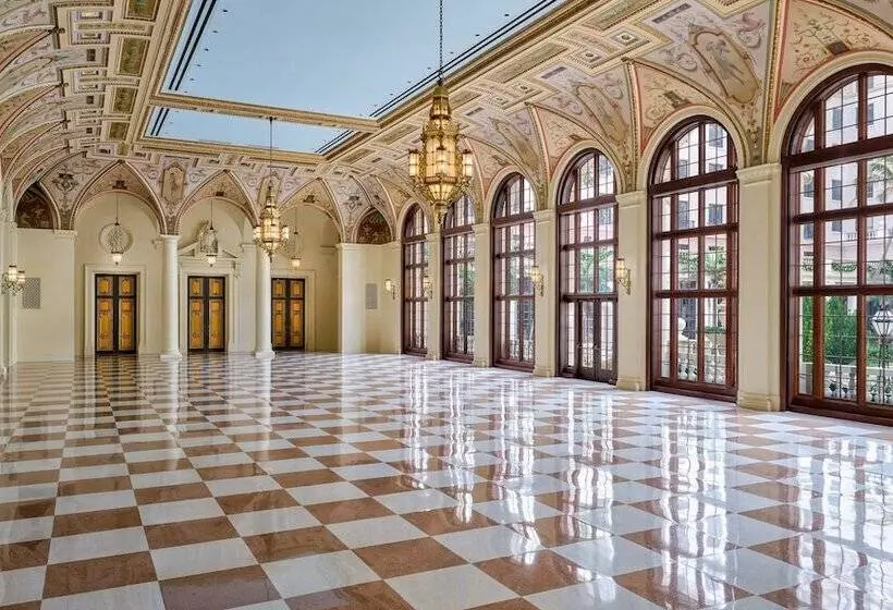 Szálloda The Breakers Palm Beach