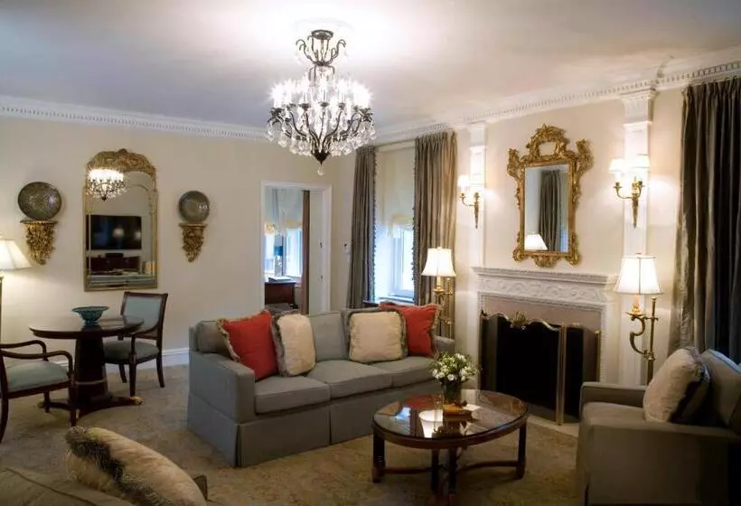 酒店 The Sherry Netherland