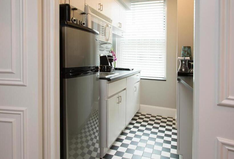 호텔 The Sherry Netherland