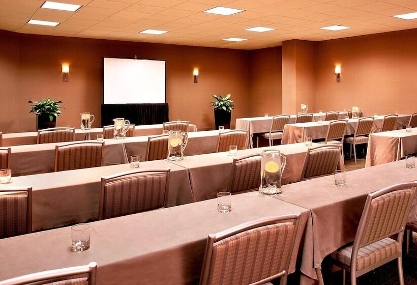 בית מלון כפרי The Westin Chicago Northwest