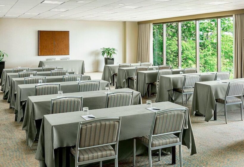 בית מלון כפרי The Westin Chicago Northwest