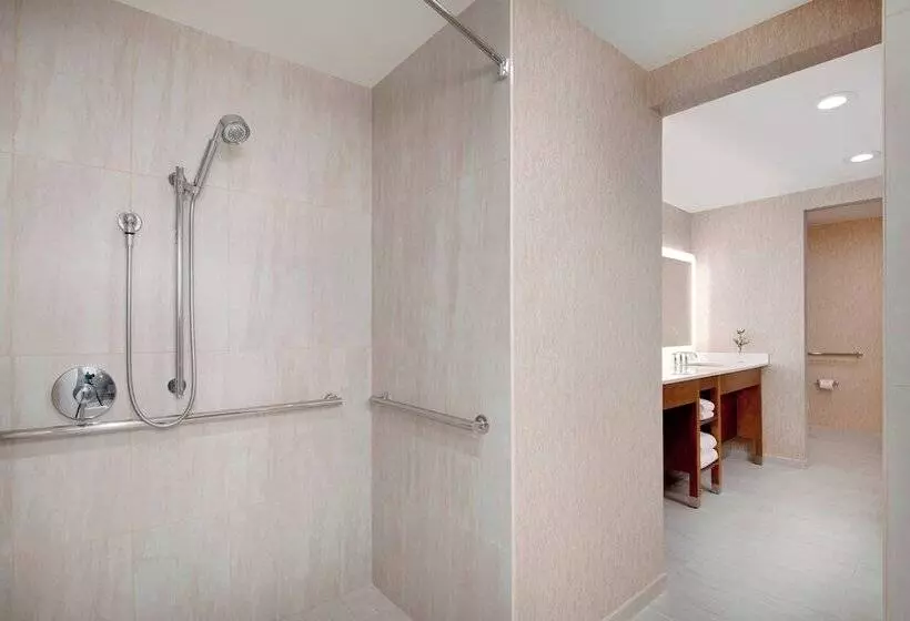 בית מלון כפרי The Westin Dallas Park Central