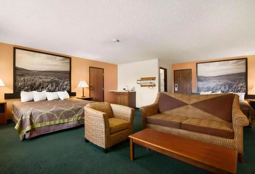 فندق على الطريق Super 8 By Wyndham Concordia