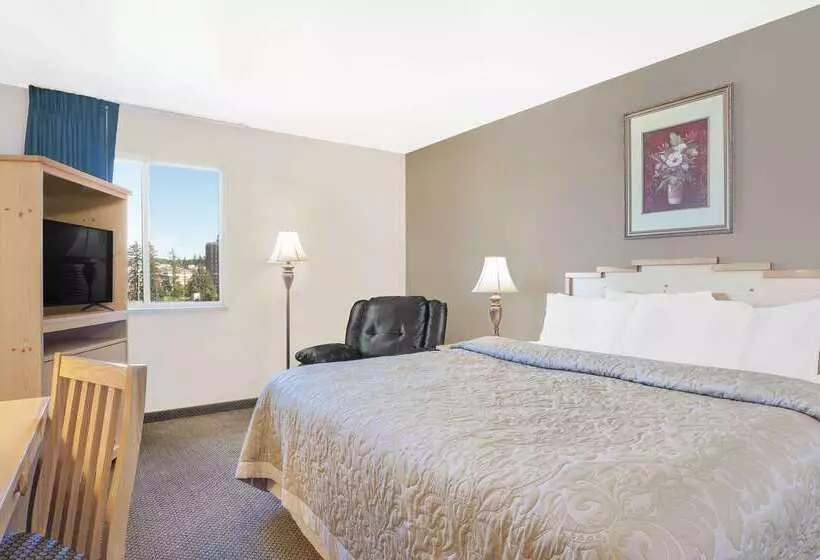 مُتل Fairbridge Inn & Suites Moscow   Pullman