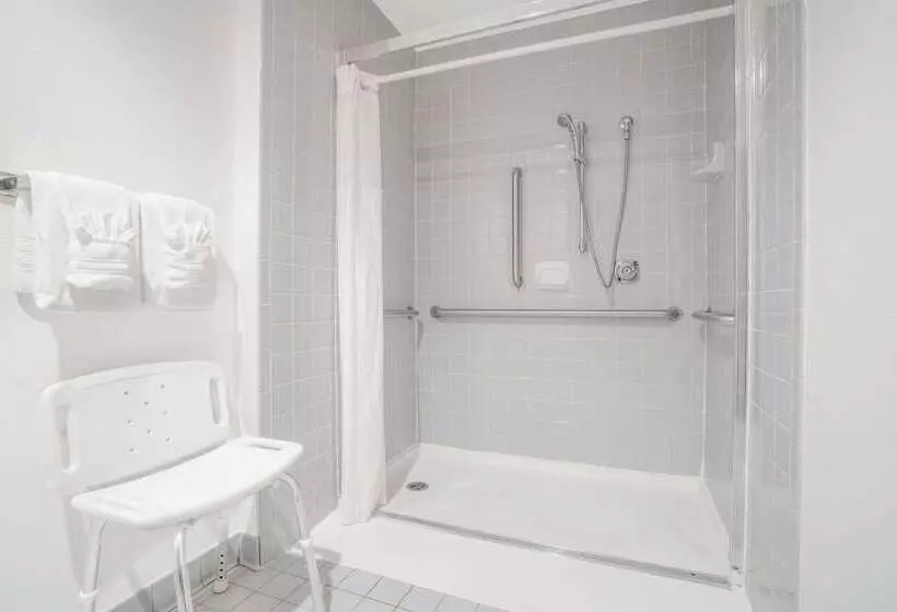 Мотель Super 8 By Wyndham Tomah Wisconsin