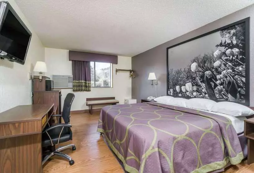 فندق على الطريق Super 8 By Wyndham Zanesville