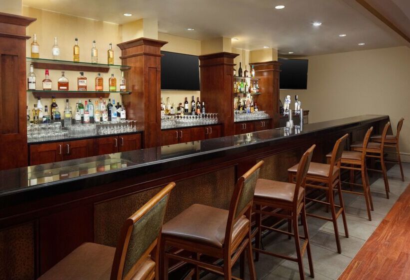 渡假胜地  Doubletree By Hilton Boston North Shore