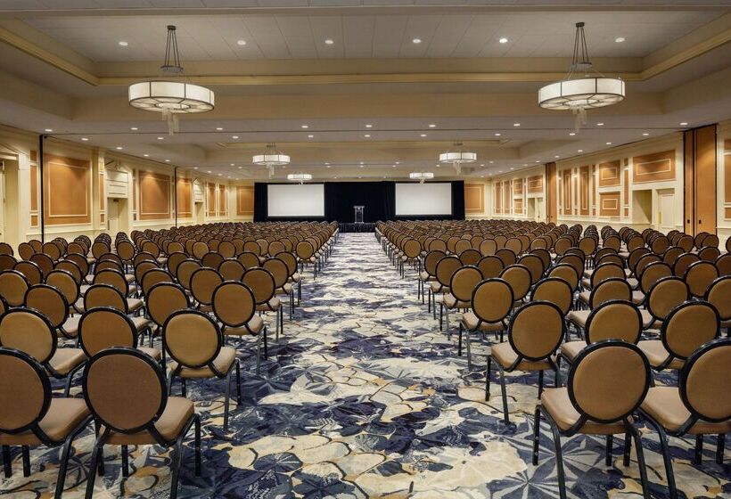 渡假胜地  Doubletree By Hilton Boston North Shore