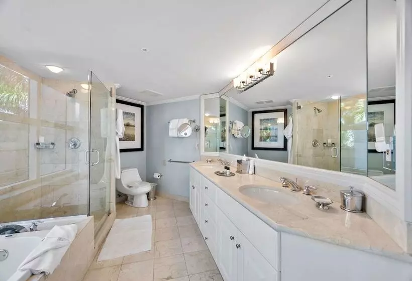 Resort Marco Beach Ocean Suites