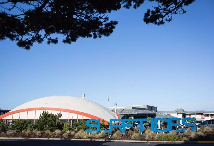 リゾートホテル Surftides