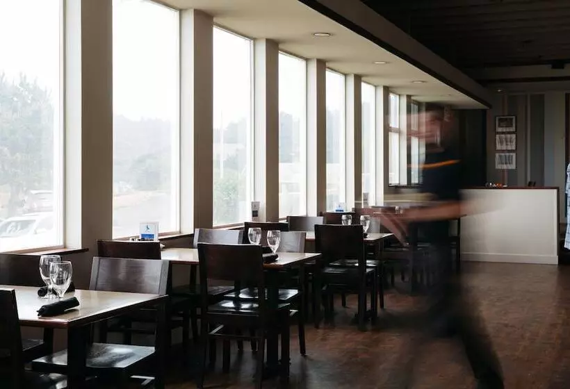 リゾートホテル Surftides