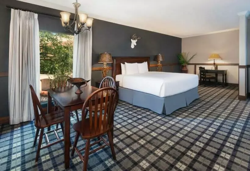 Tapatio Springs Hill Country Resort