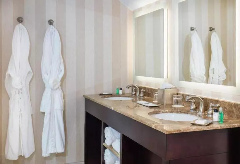 The Equinox Golf Resort & Spa