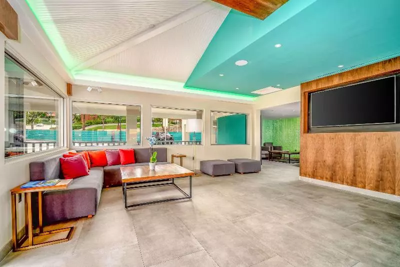 Отель 818 + Pool, Ascend Collection