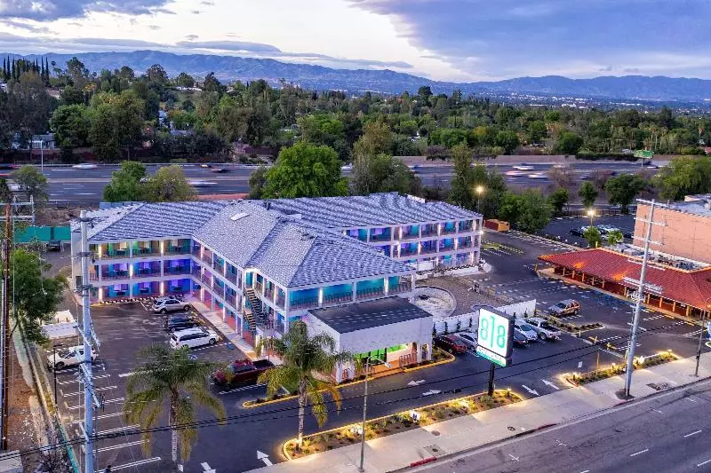 Отель 818 + Pool, Ascend Collection