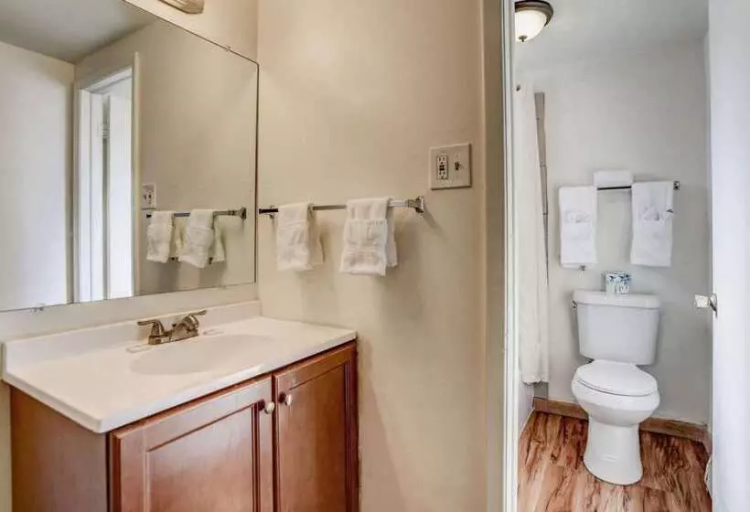 فندق Americas Best Value Inn Greeley