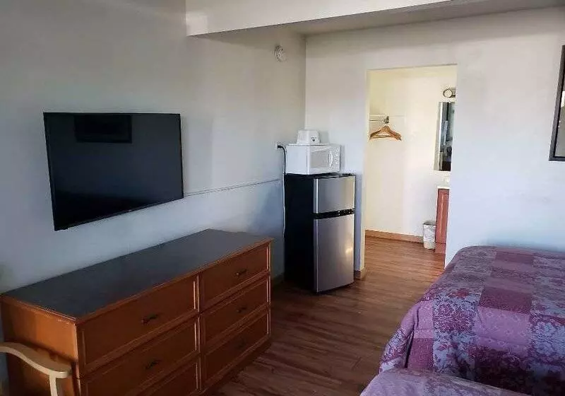 فندق Americas Best Value Inn Greeley