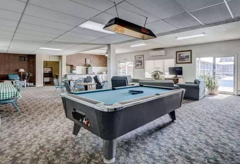 فندق Americas Best Value Inn Greeley