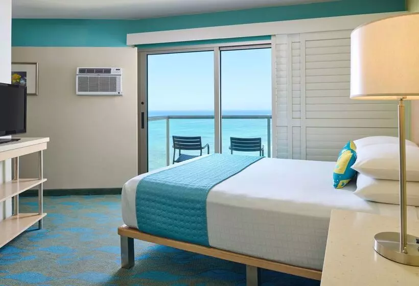 فندق Aston Waikiki Circle