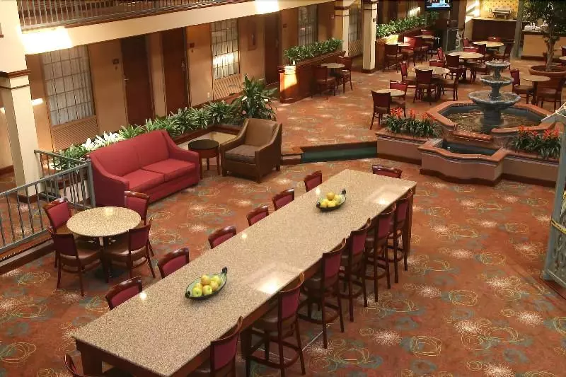 Auburn Place Hotel & Suites Cape Girardeau