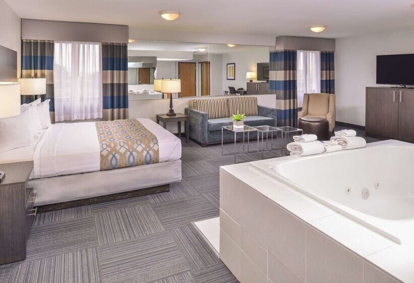 ホテル Best Western Naperville Inn