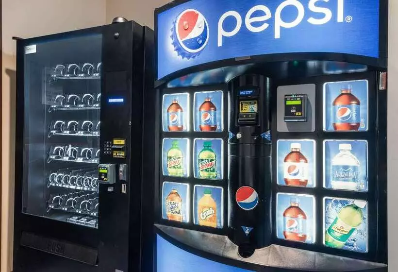 Clarion Hotel & Suites