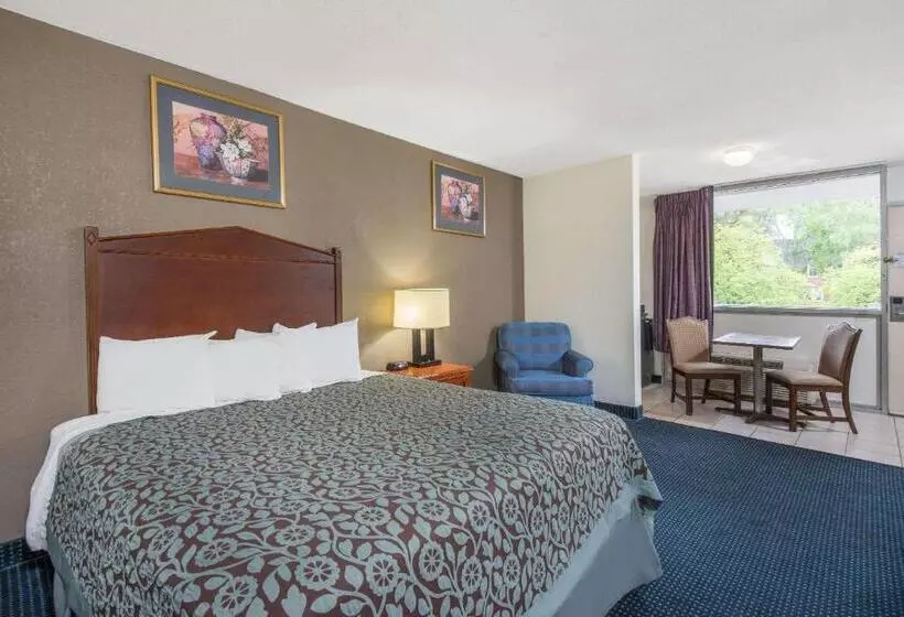 酒店 Days Inn By Wyndham Arlington Pentagon