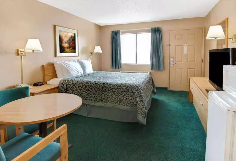 בית מלון כפרי Days Inn By Wyndham El Paso Airport East