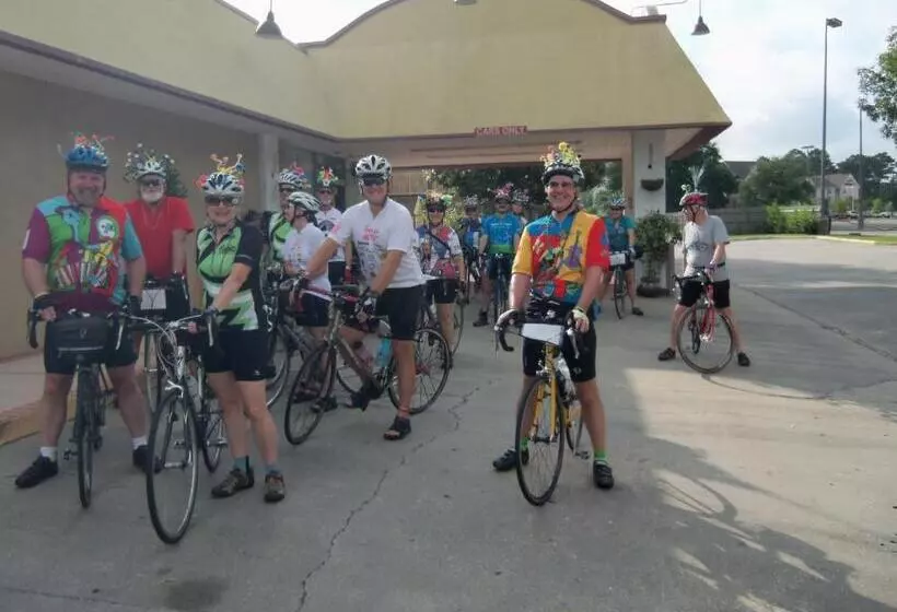 酒店 Discovery Inn Lafayette