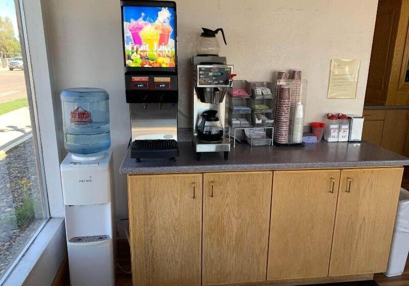 Hotel Econo Lodge Inn & Suites