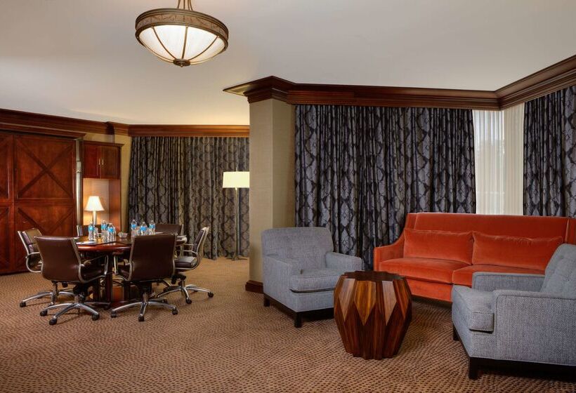 هتل Hilton Houston Westchase