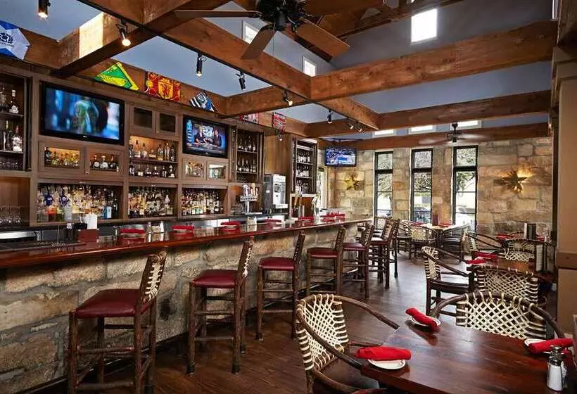 호텔 Hilton Houston Westchase