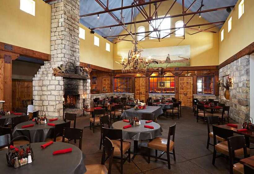 هتل Hilton Houston Westchase