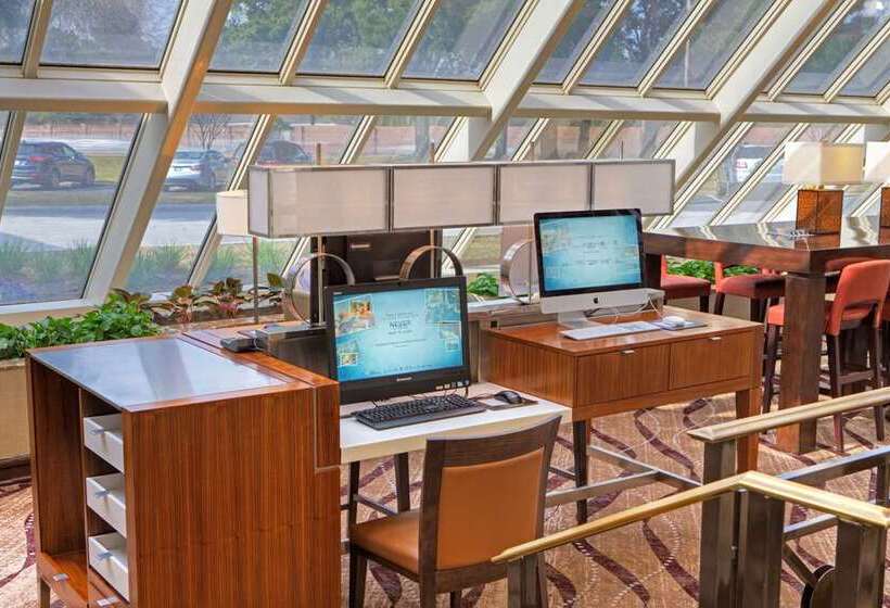 هتل Hilton Houston Westchase