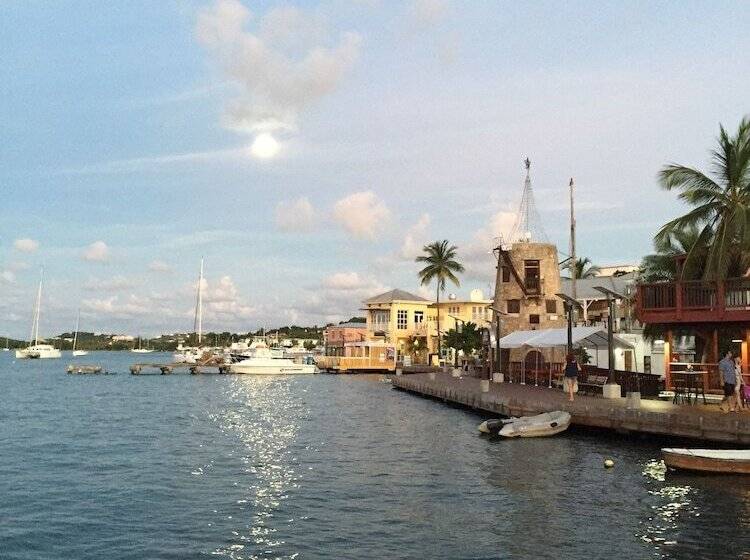 هتل Holger Danske