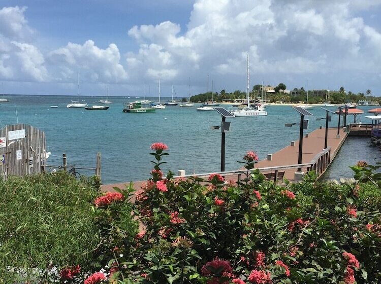 هتل Holger Danske